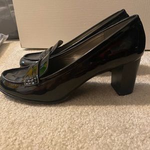 Bandolino Penny Loafer heels